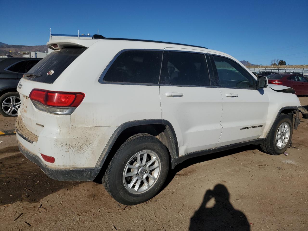 2020 Jeep Grand Cherokee - Image 3