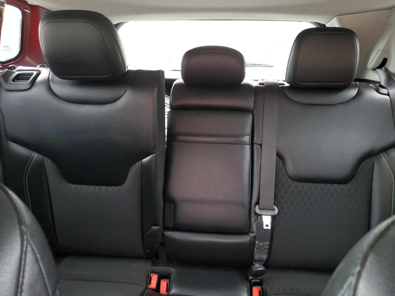 2018 Jeep Compass - Image 10