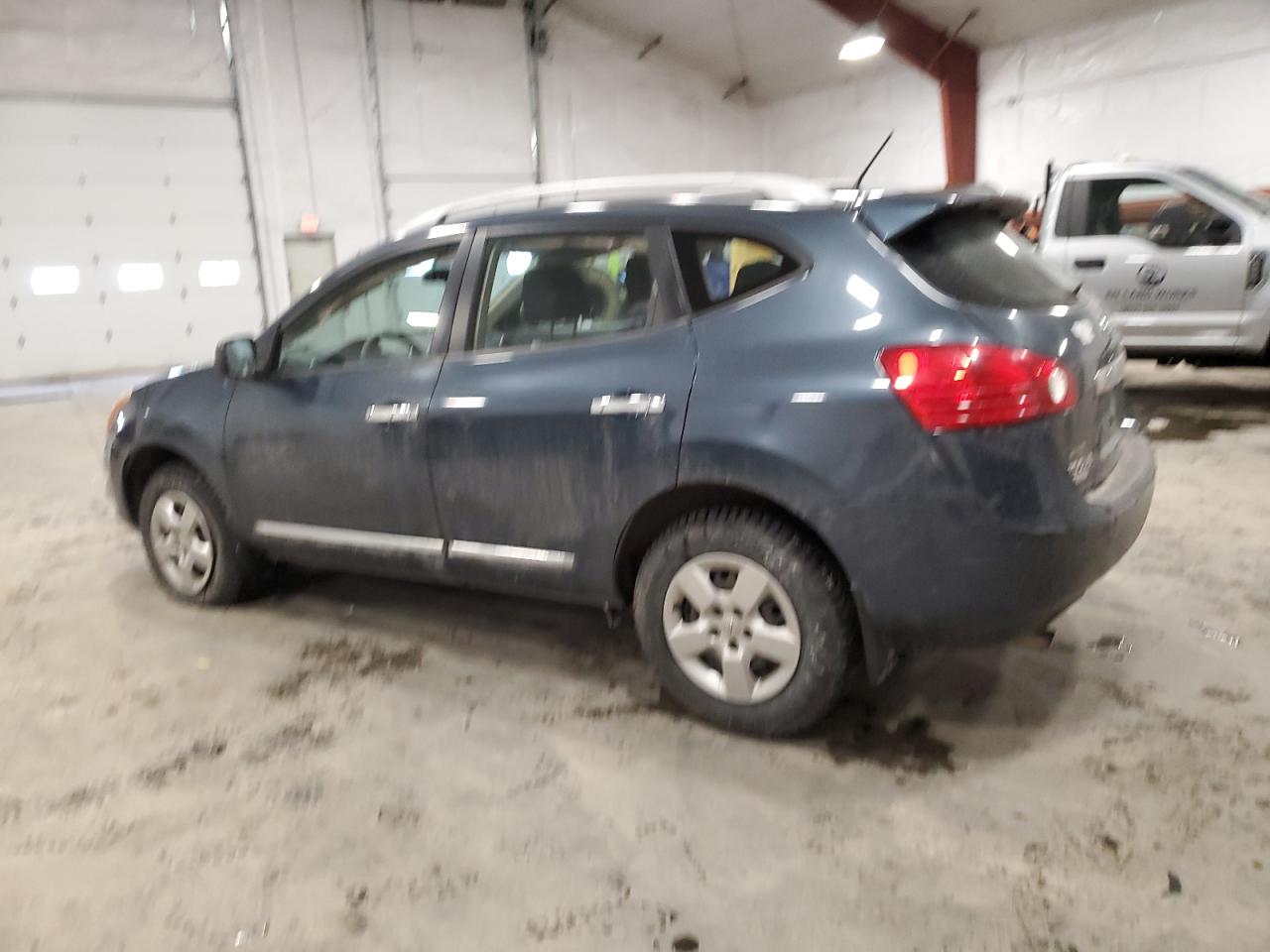 2014 Nissan Rogue - Image 2