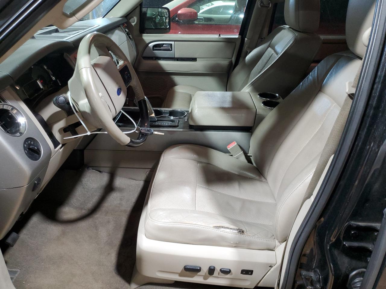 2013 Ford Expedition - Image 7