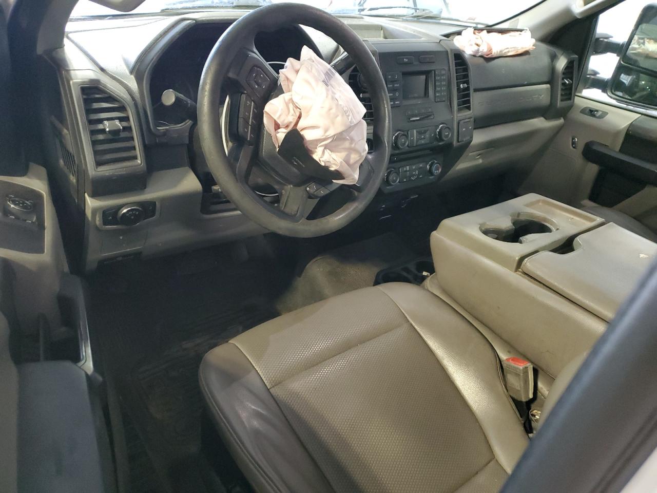 2018 Ford F250 - Image 8