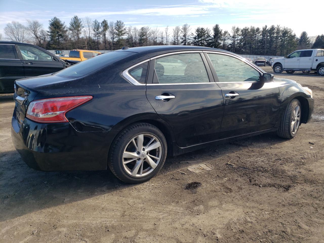 2013 Nissan Altima - Image 3