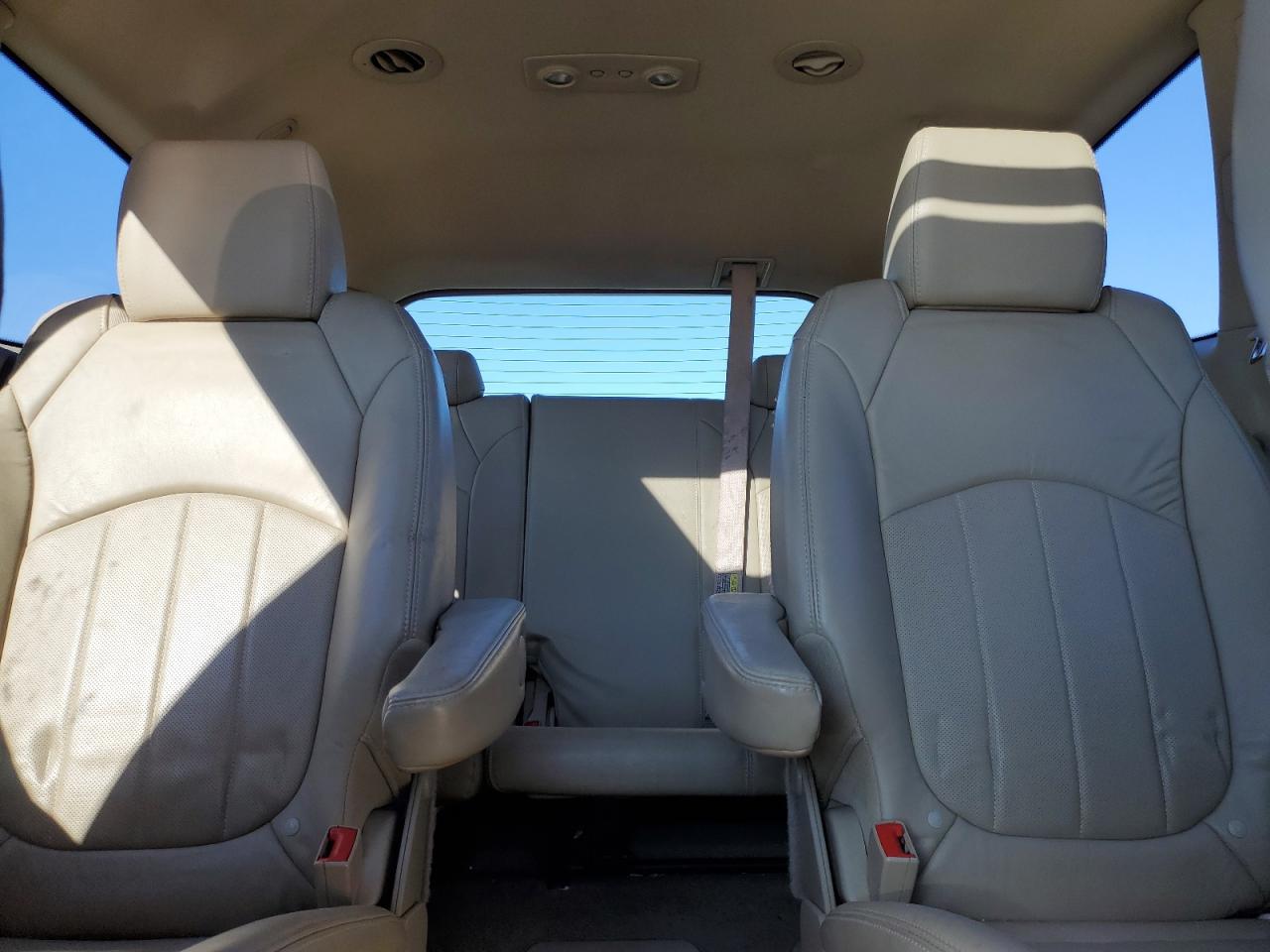 2012 Buick Enclave - Image 10