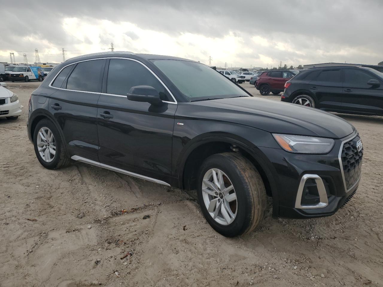 2023 Audi Q5 - Image 4