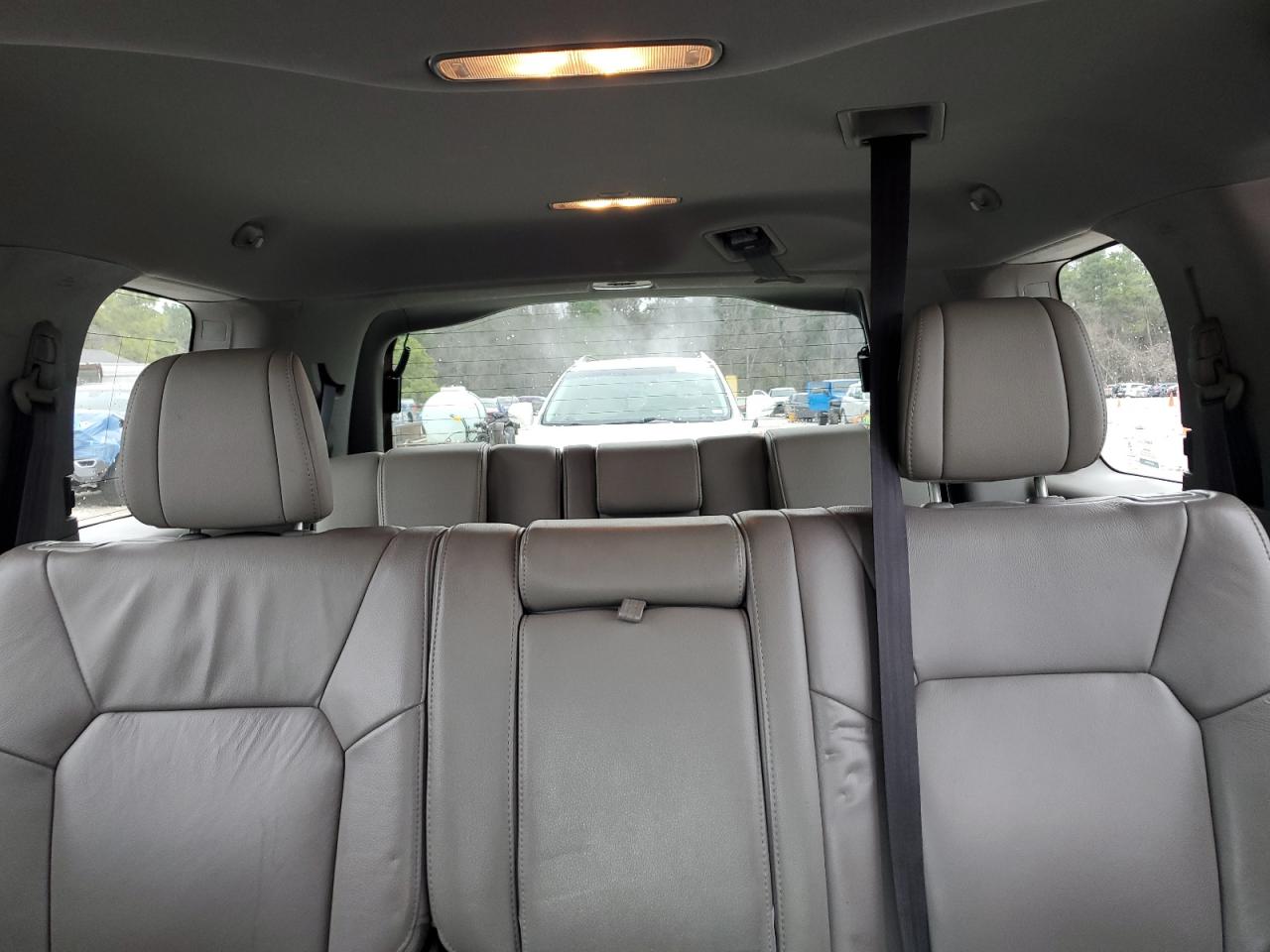 2012 Honda Pilot - Image 10