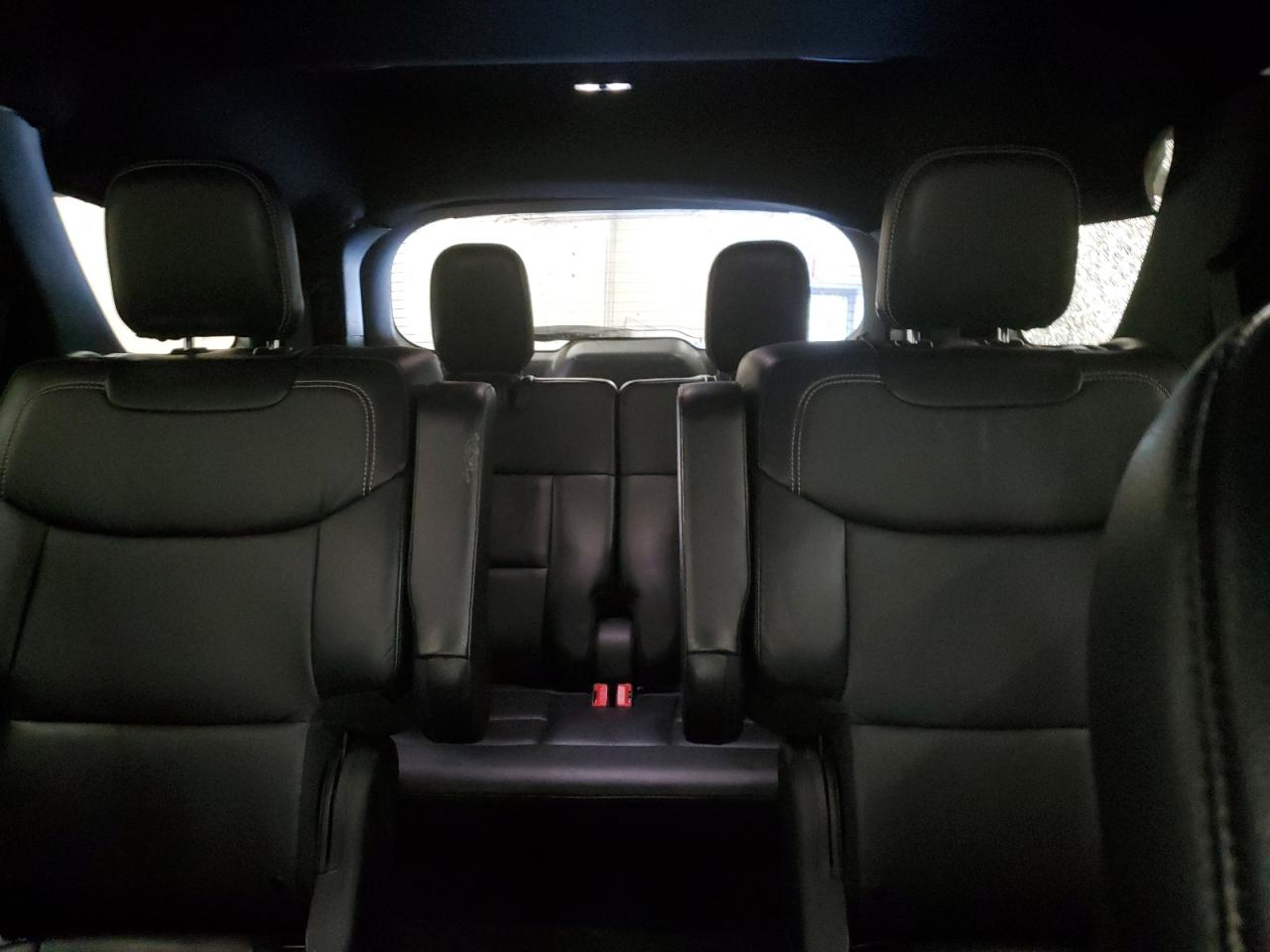 2020 Ford Explorer - Image 10