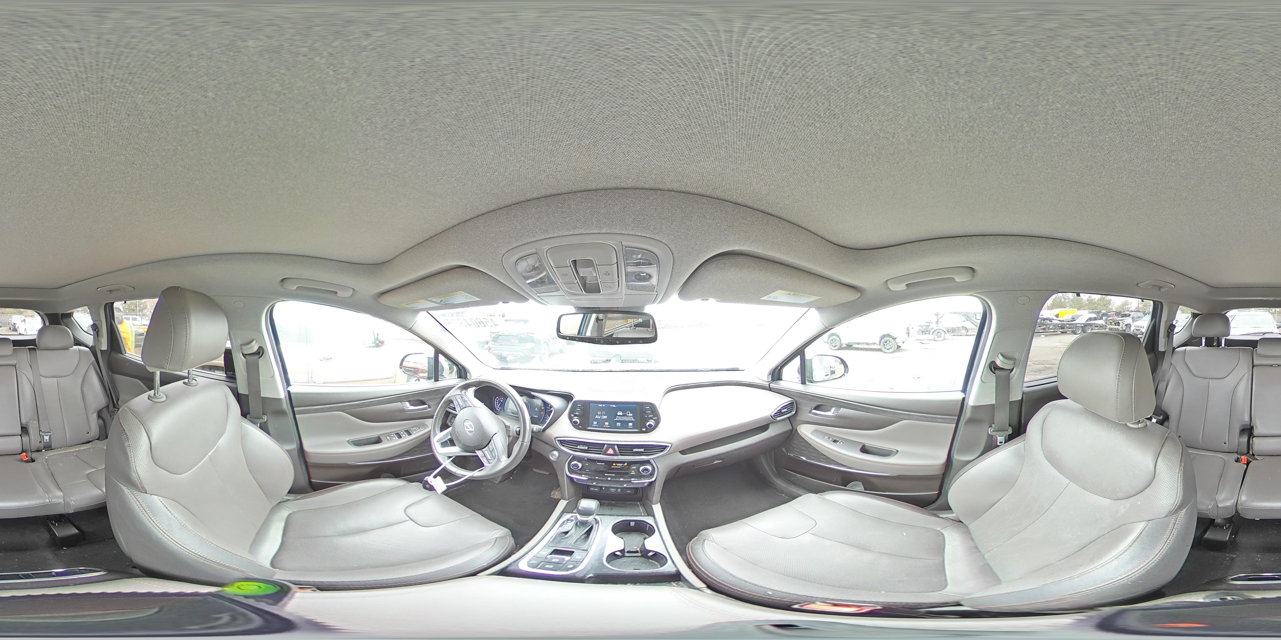 2020 Hyundai Santa Fe - Image 14