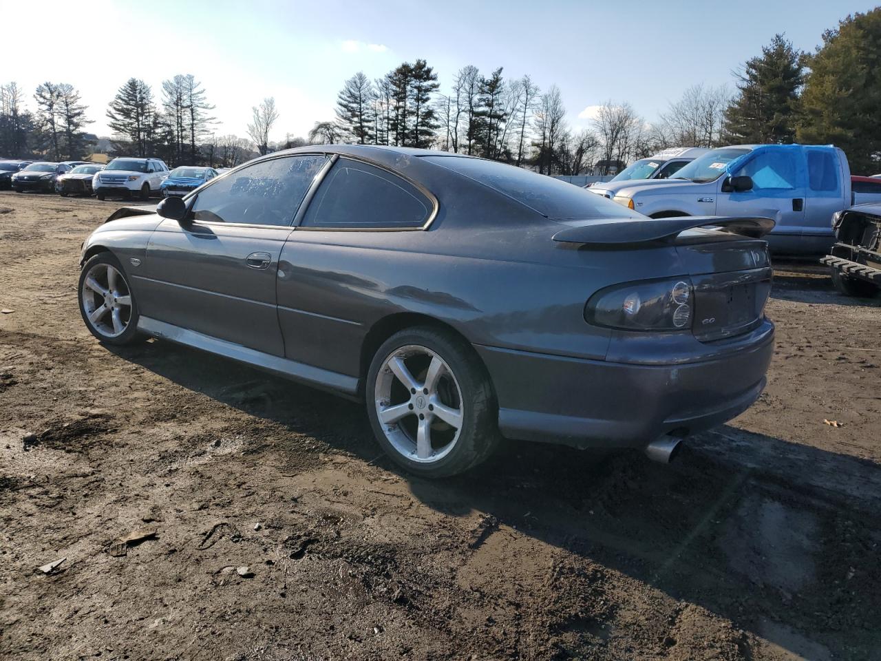 2006 Pontiac GTO - Image 2