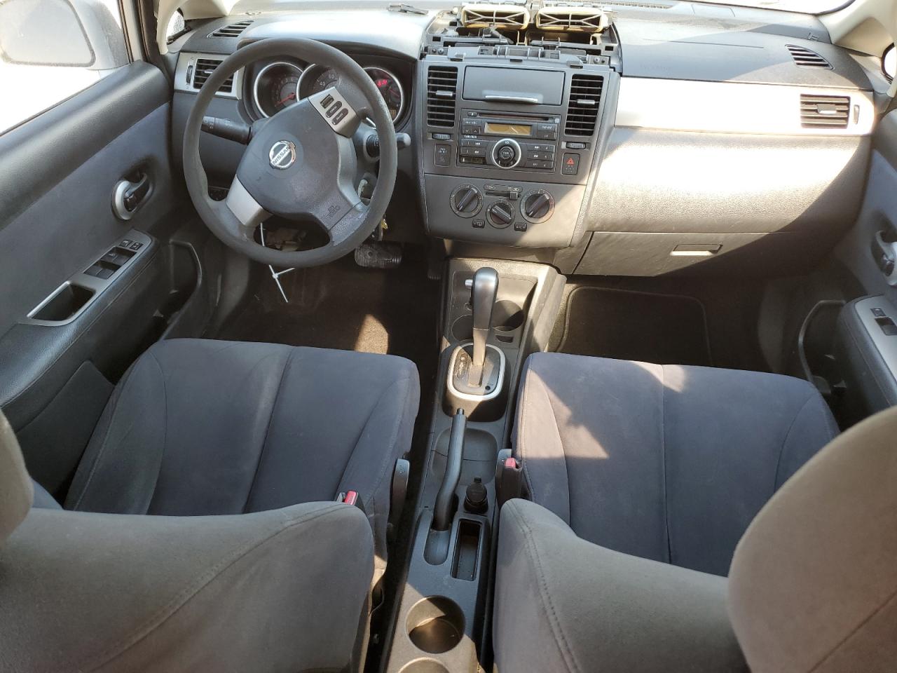 2009 Nissan Versa - Image 8