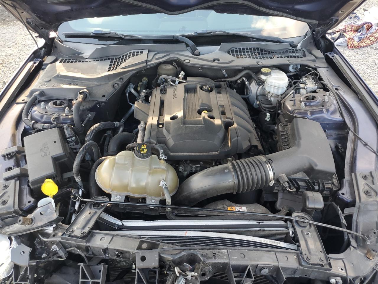 2018 Ford Mustang - Image 12