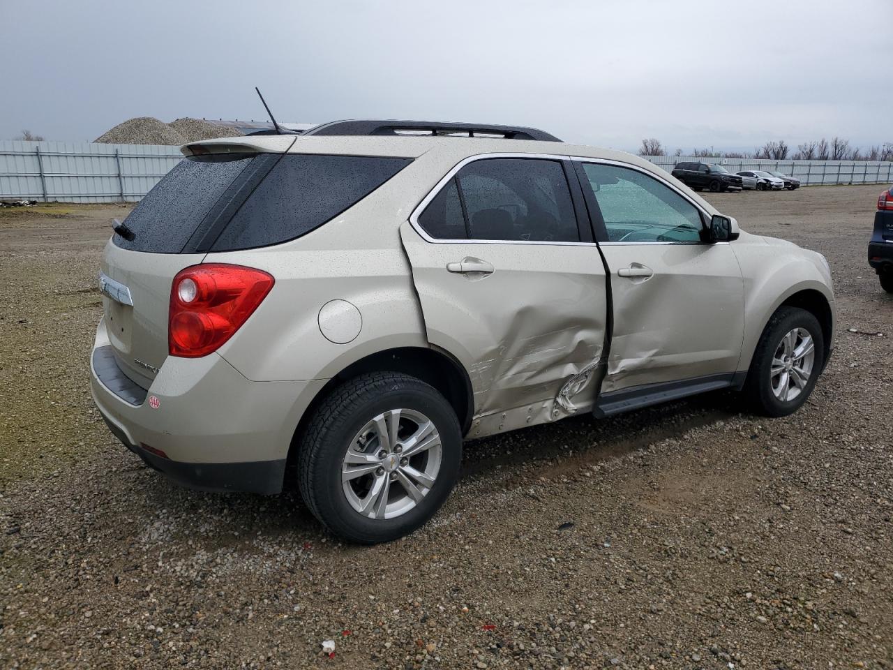 2014 Chevrolet Equinox - Image 3