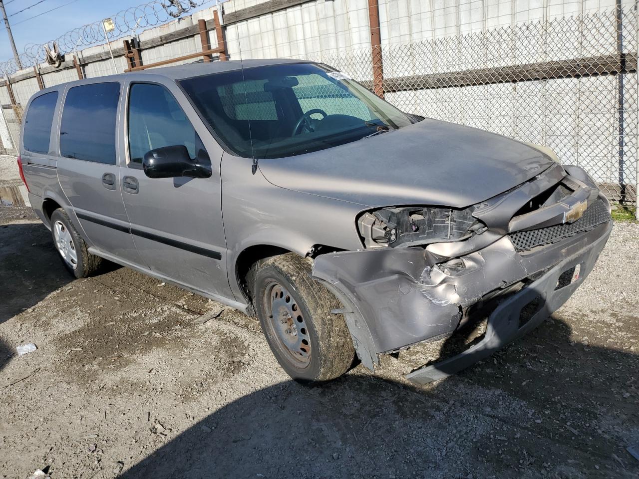2006 Chevrolet Uplander - Image 4