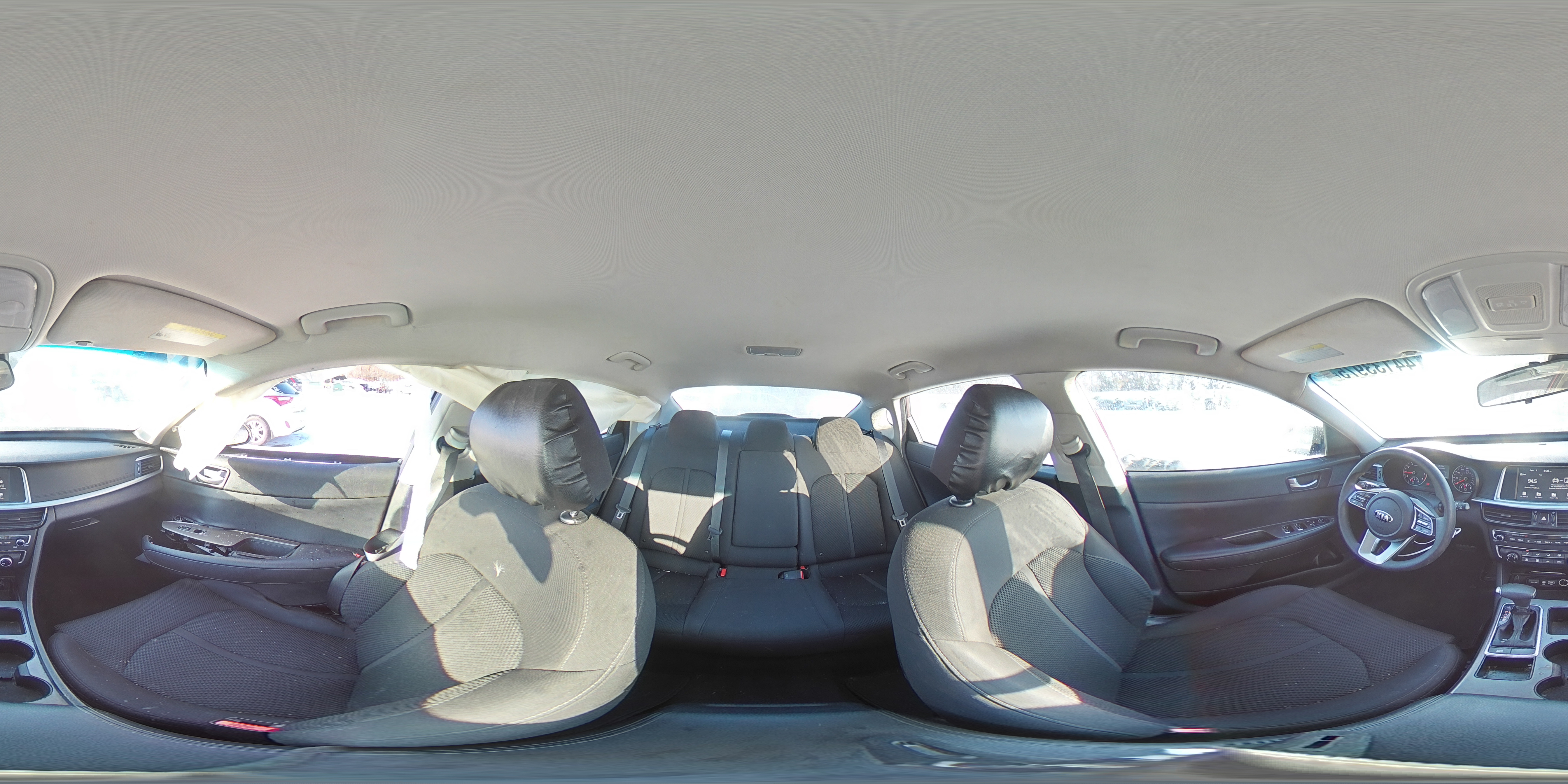 2019 Kia Optima - Image 12