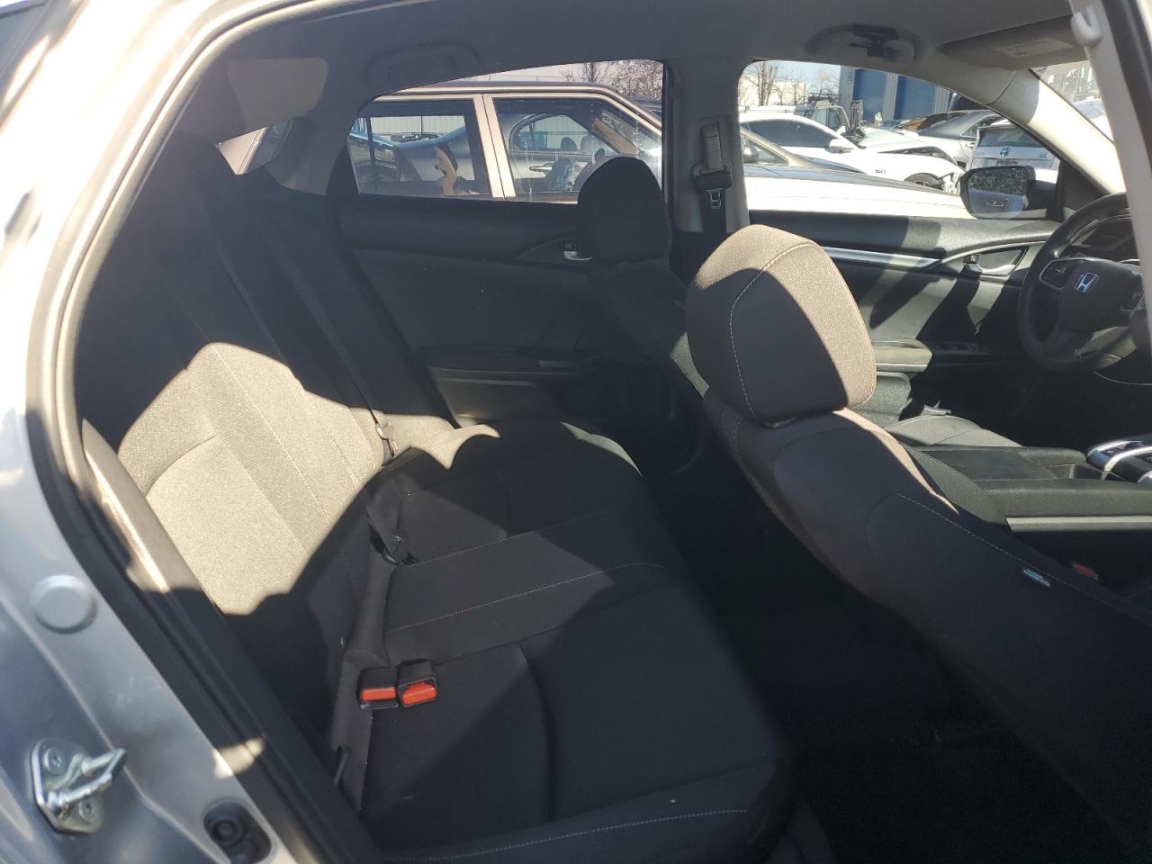 2018 Honda Civic - Image 10