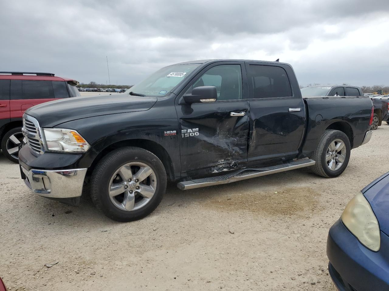 2016 RAM 1500 - Image 1