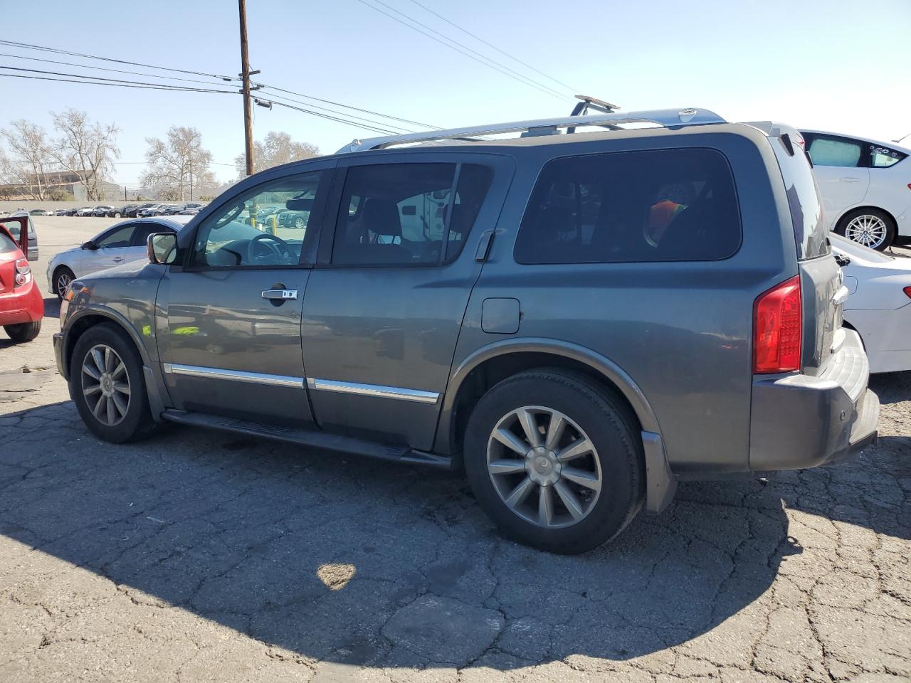 2009 Infiniti QX56 - Image 2