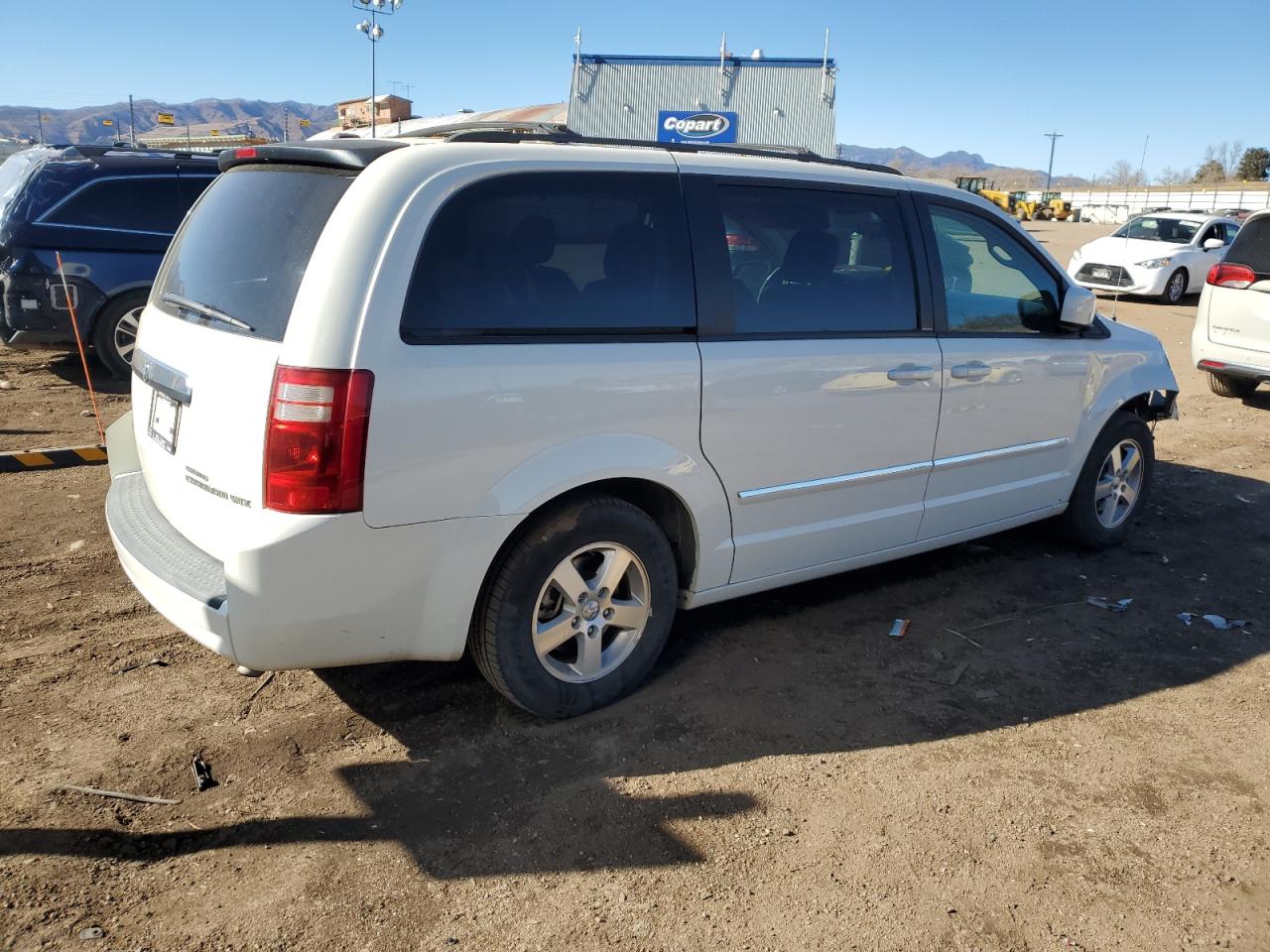 2009 Dodge Caravan - Image 3
