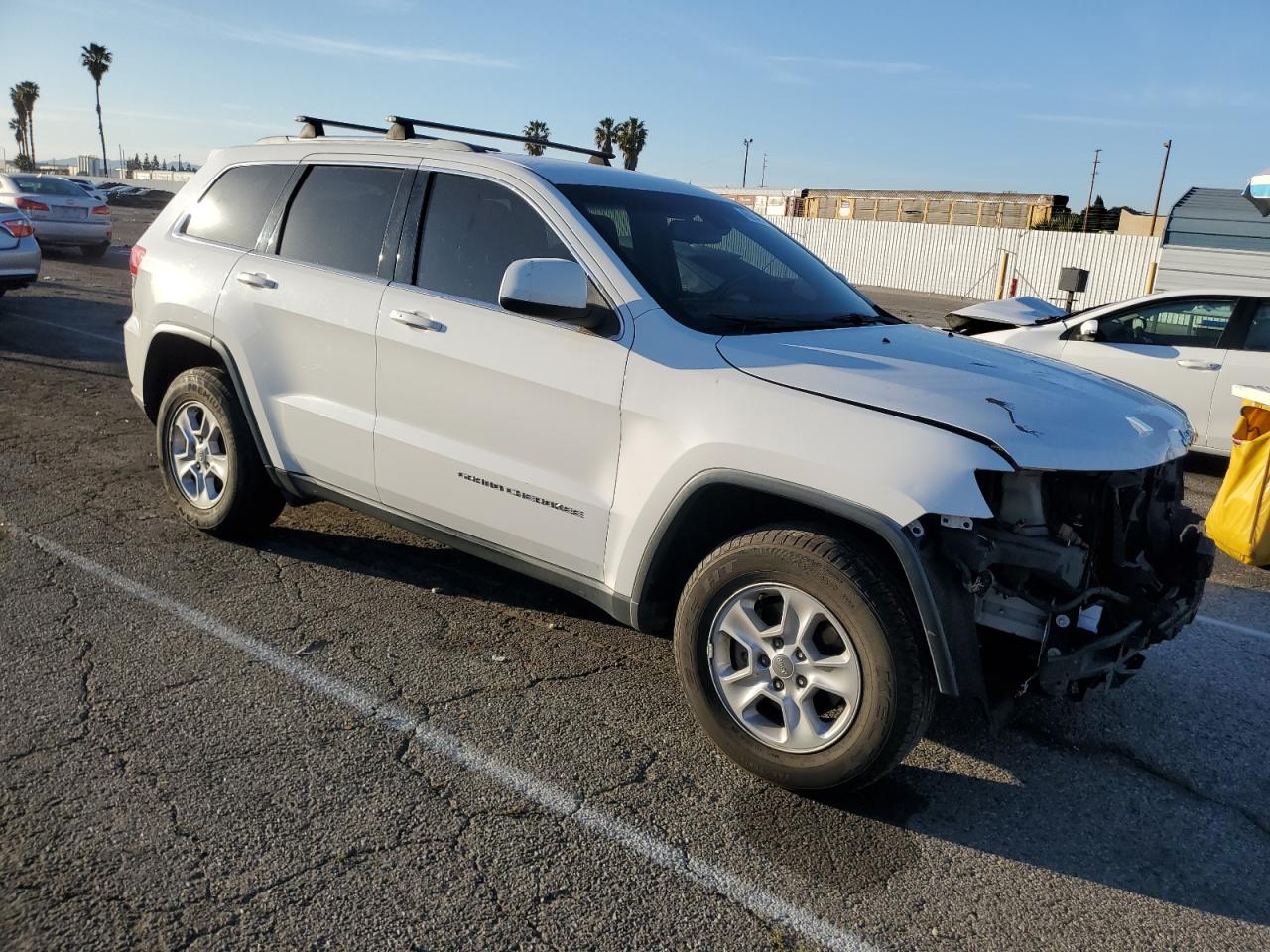 2015 Jeep Grand Cherokee - Image 4