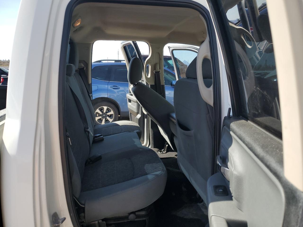 2017 RAM 1500 - Image 10