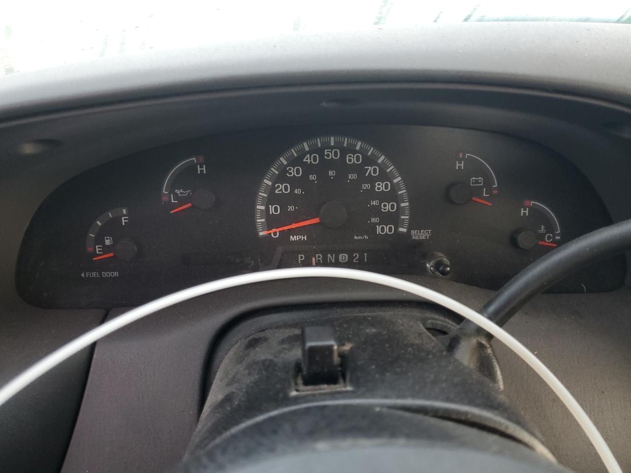 2001 Ford F-150 - Image 9