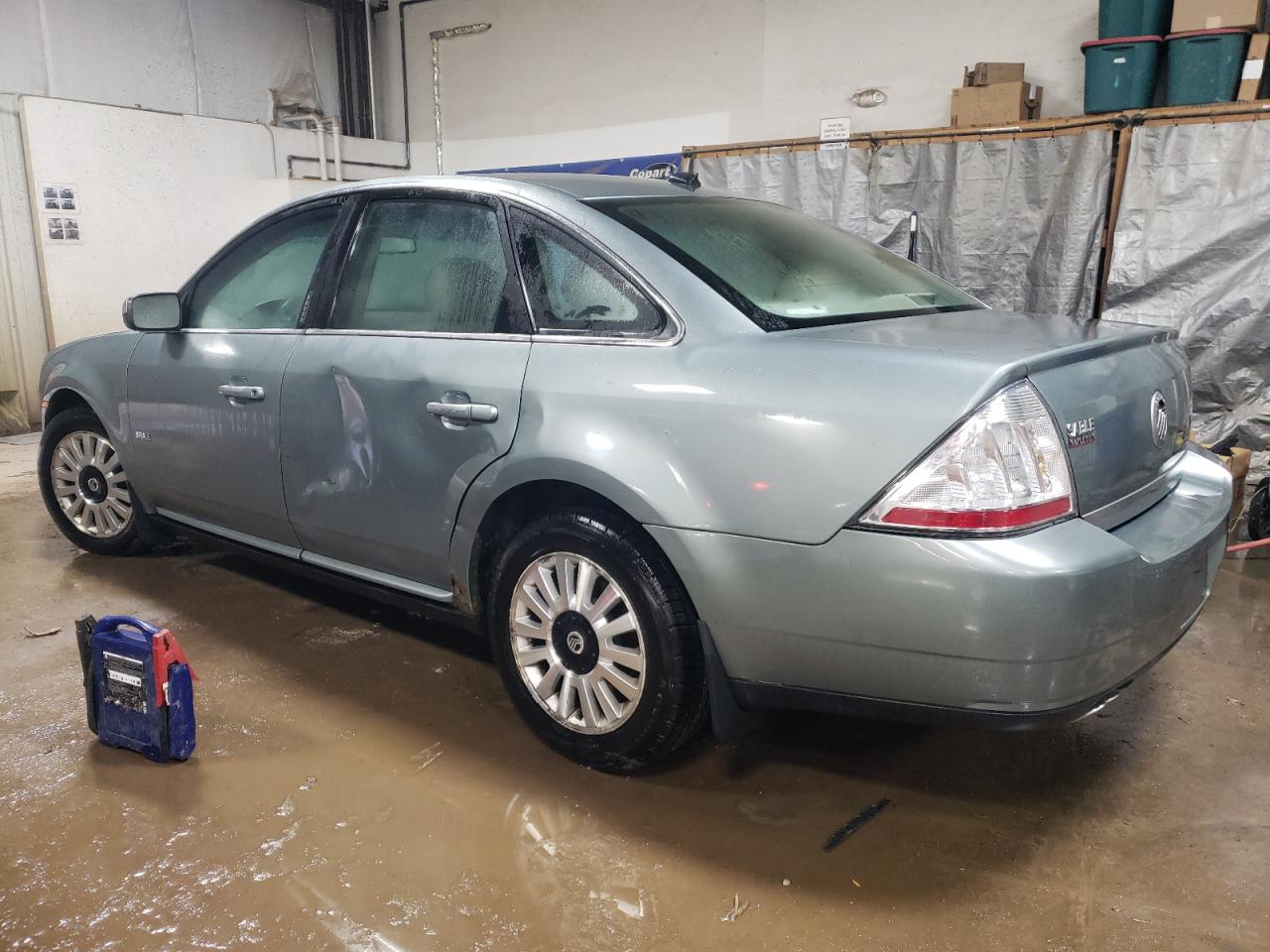 2008 Mercury Sable - Image 2