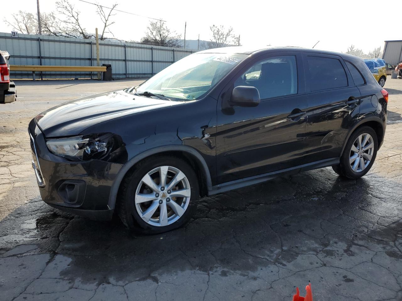 2014 Mitsubishi Outlander - Image 1
