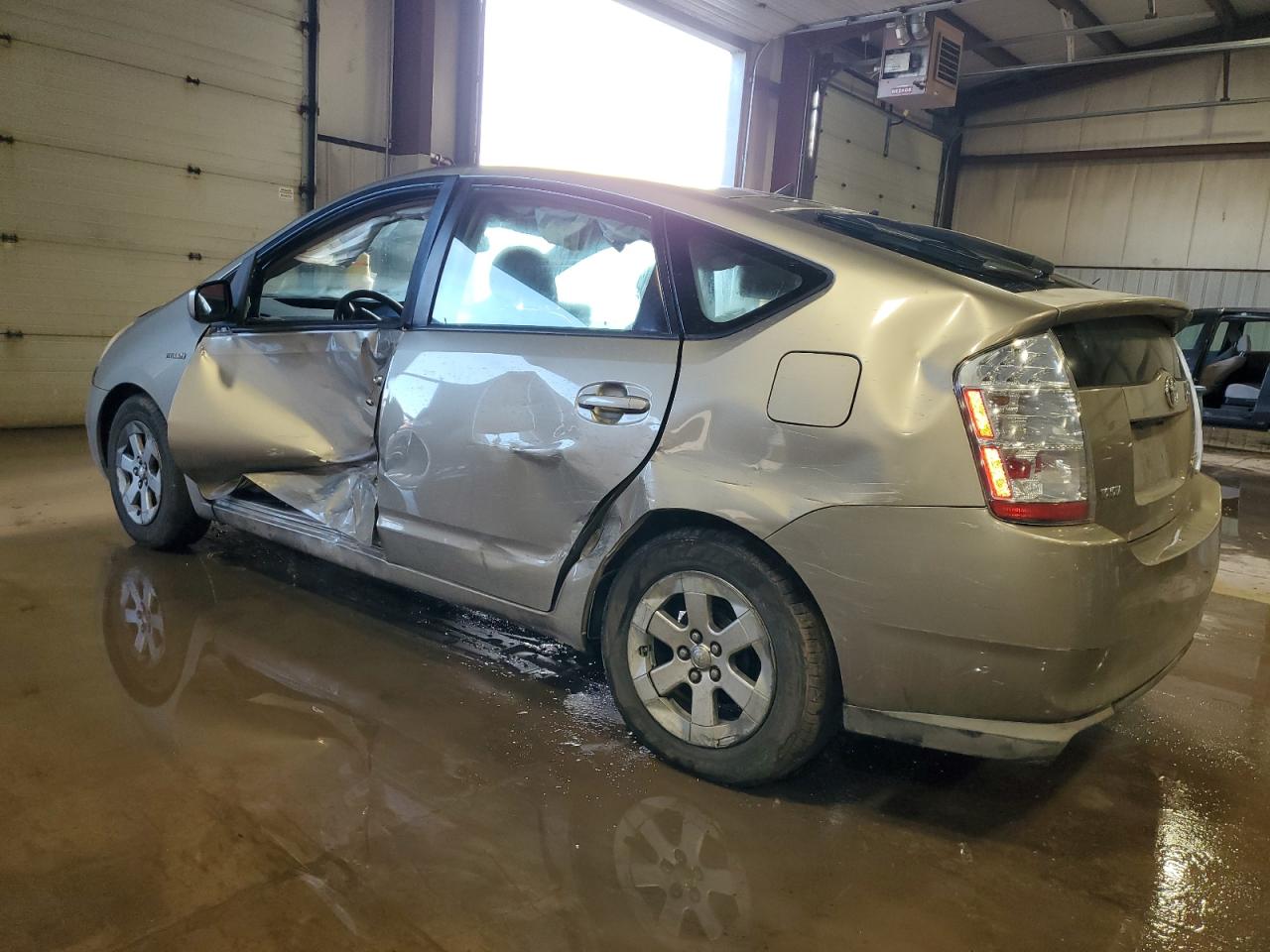 2008 Toyota Prius - Image 2