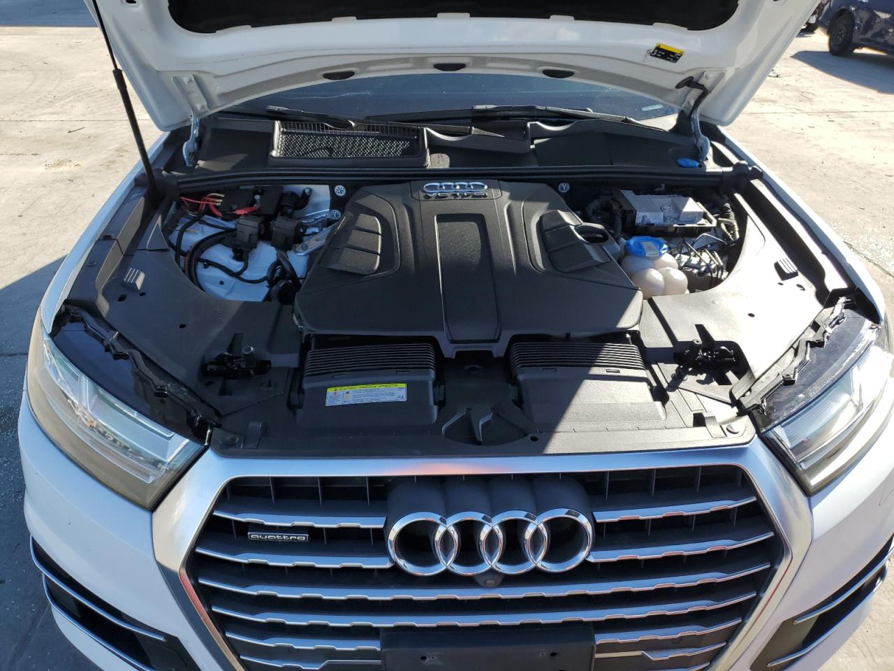 2017 Audi Q7 - Image 12