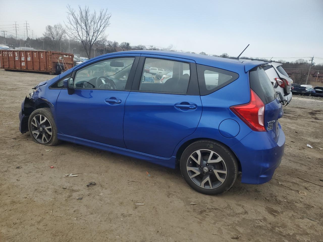2015 Nissan Versa - Image 2
