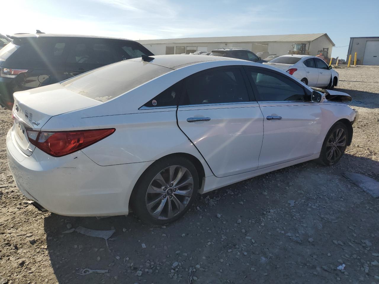 2012 Hyundai Sonata - Image 3