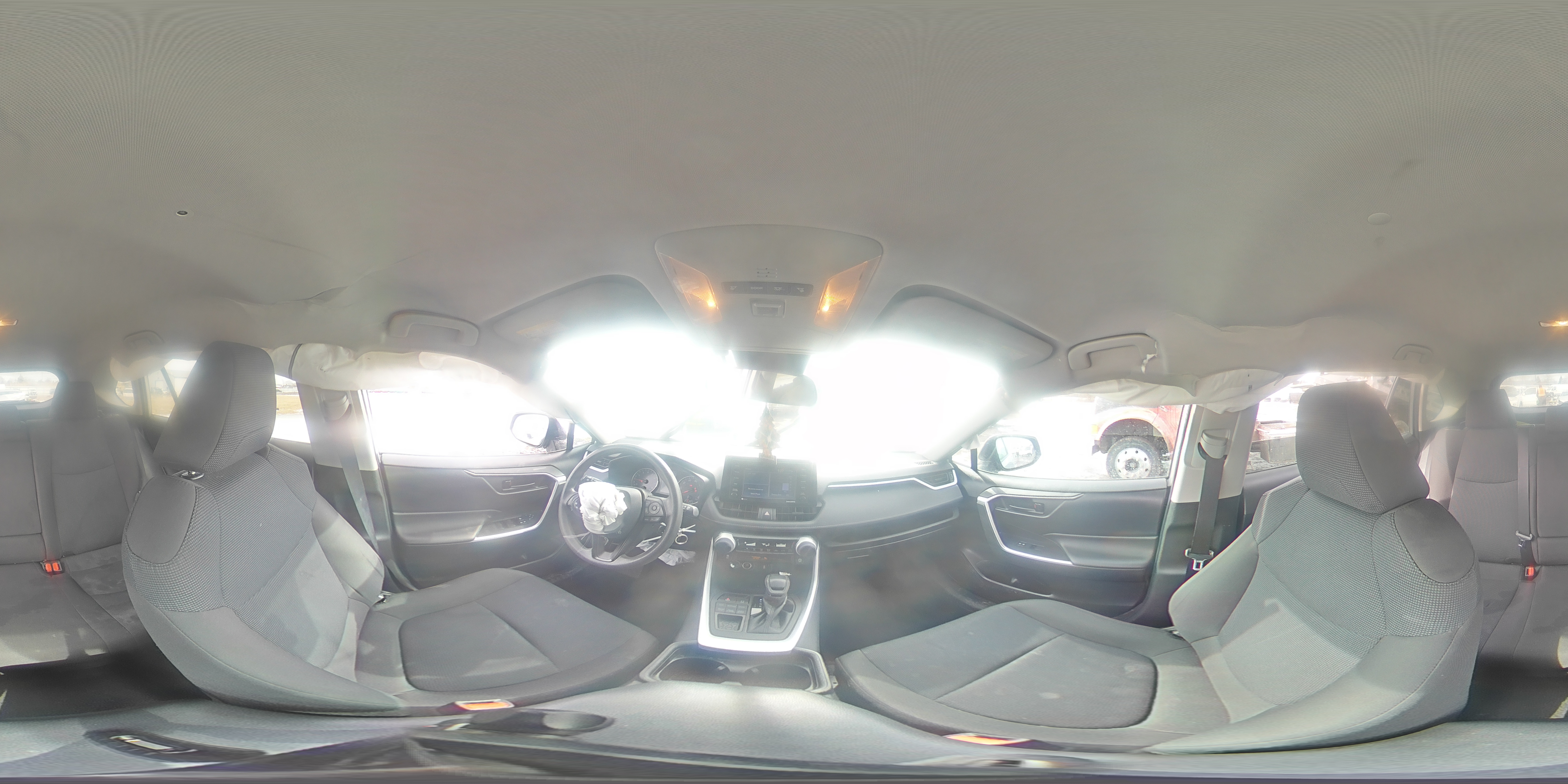 2021 Toyota RAV 4 - Image 13