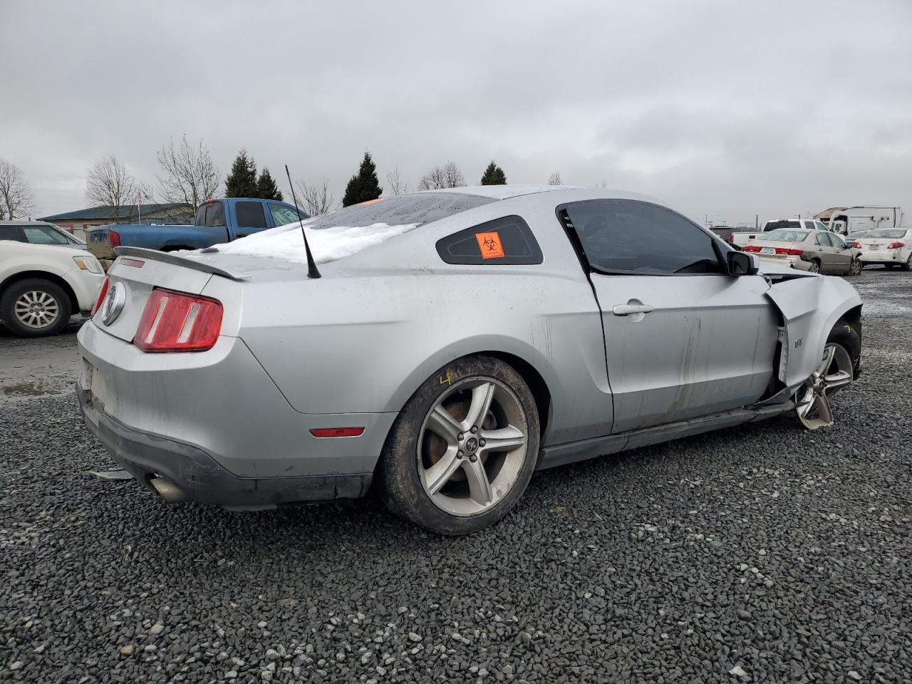 2010 Ford Mustang - Image 3