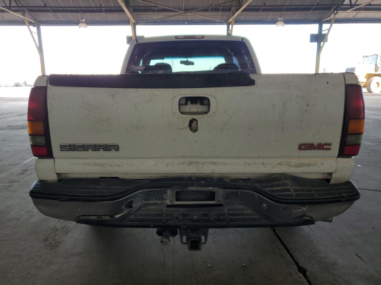 2002 GMC Sierra - Image 6