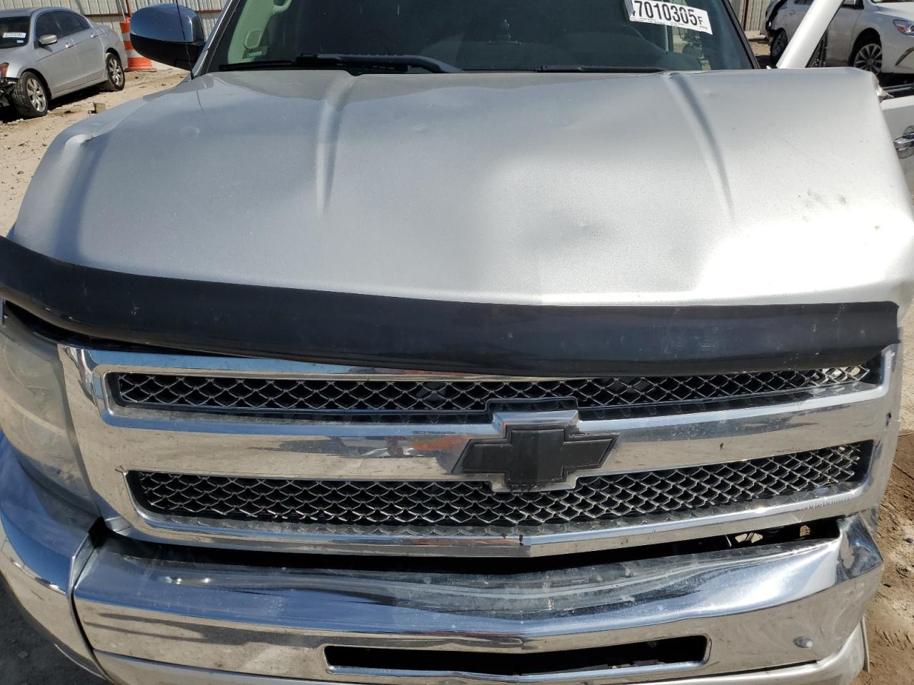 2012 Chevrolet Silverado - Image 13
