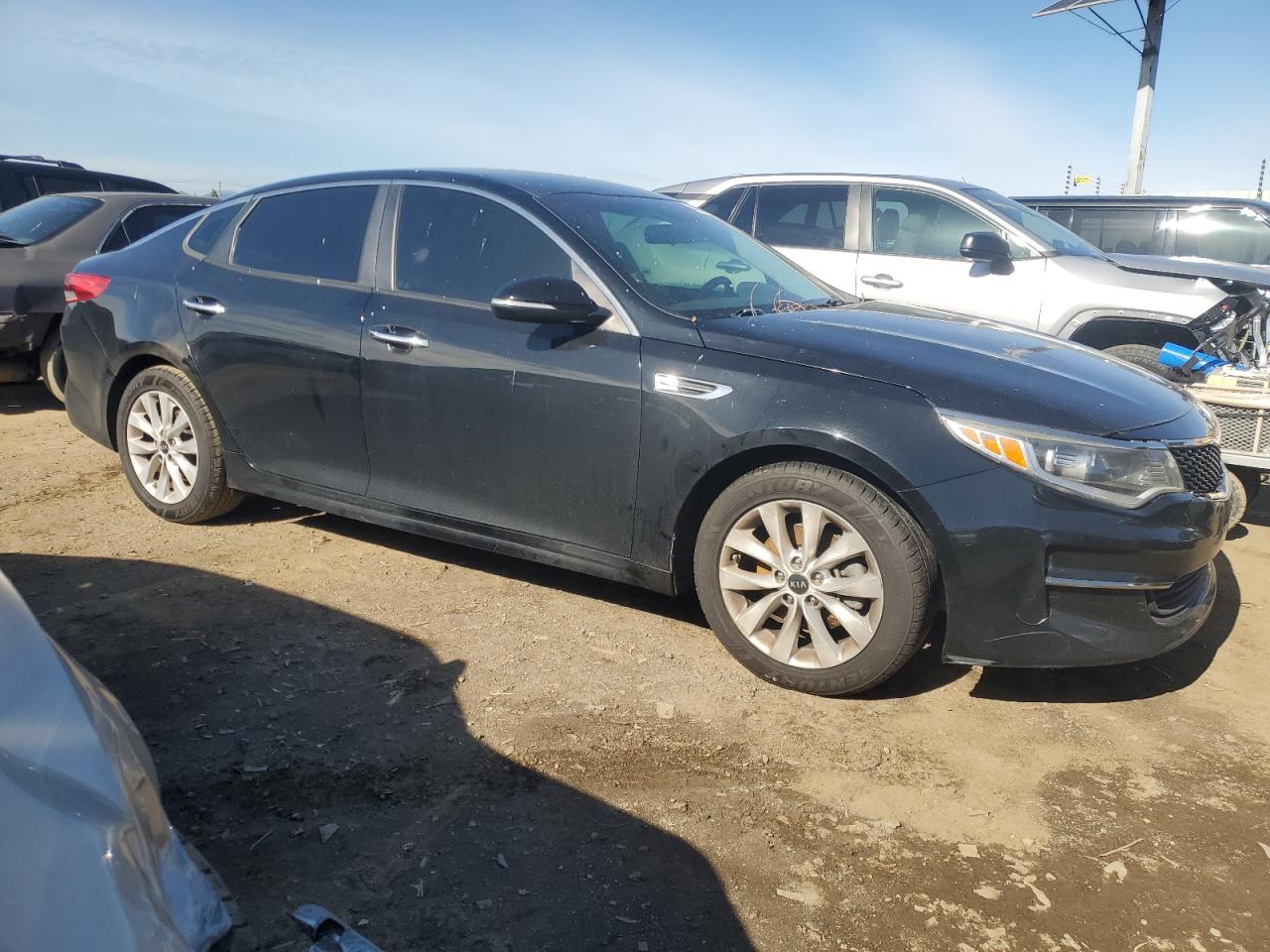 2016 Kia Optima - Image 4