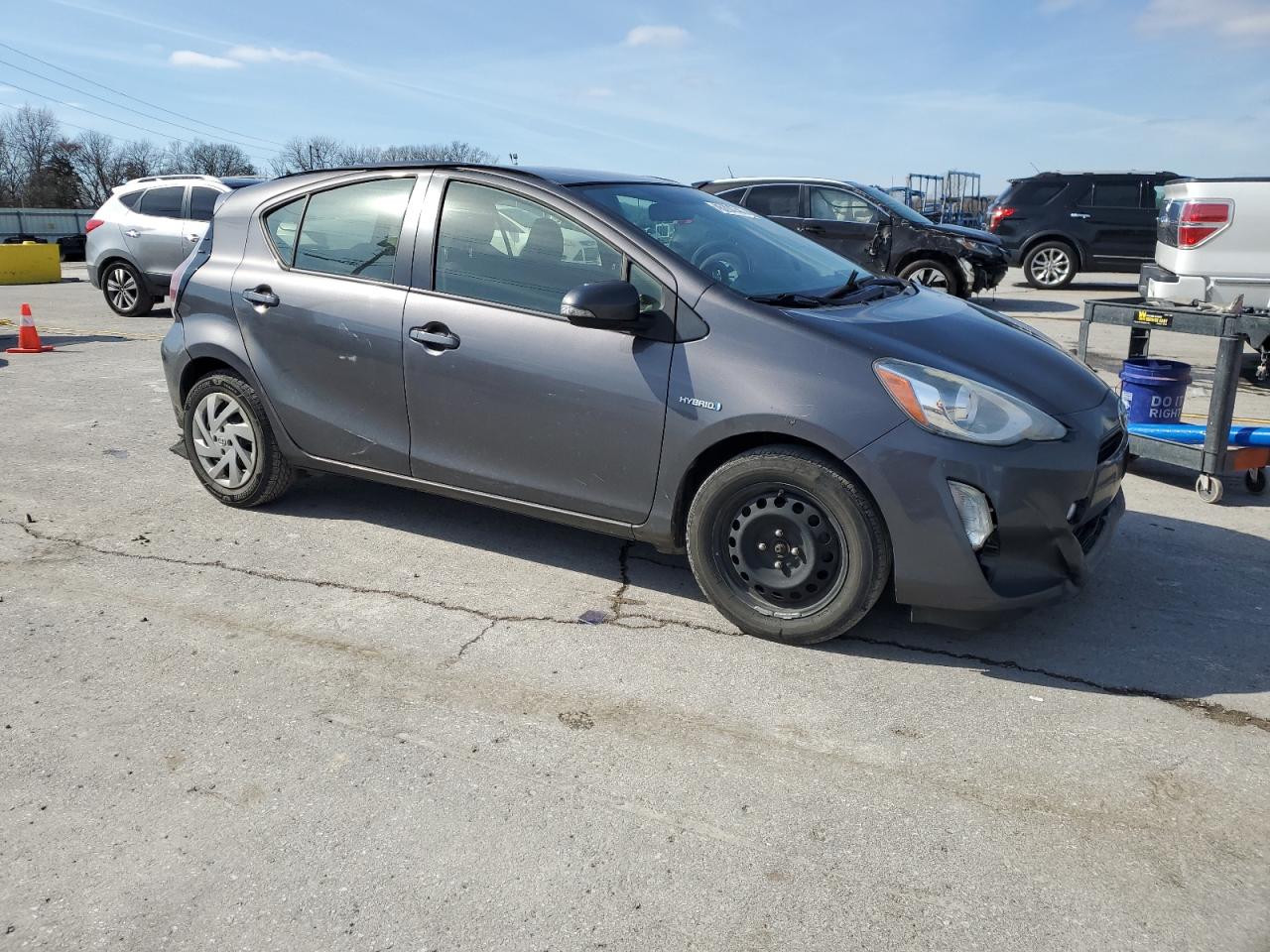 2015 Toyota Prius - Image 4