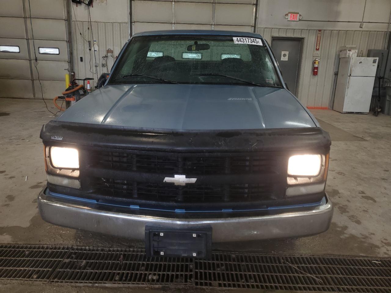1997 Chevrolet GMT-400 - Image 5