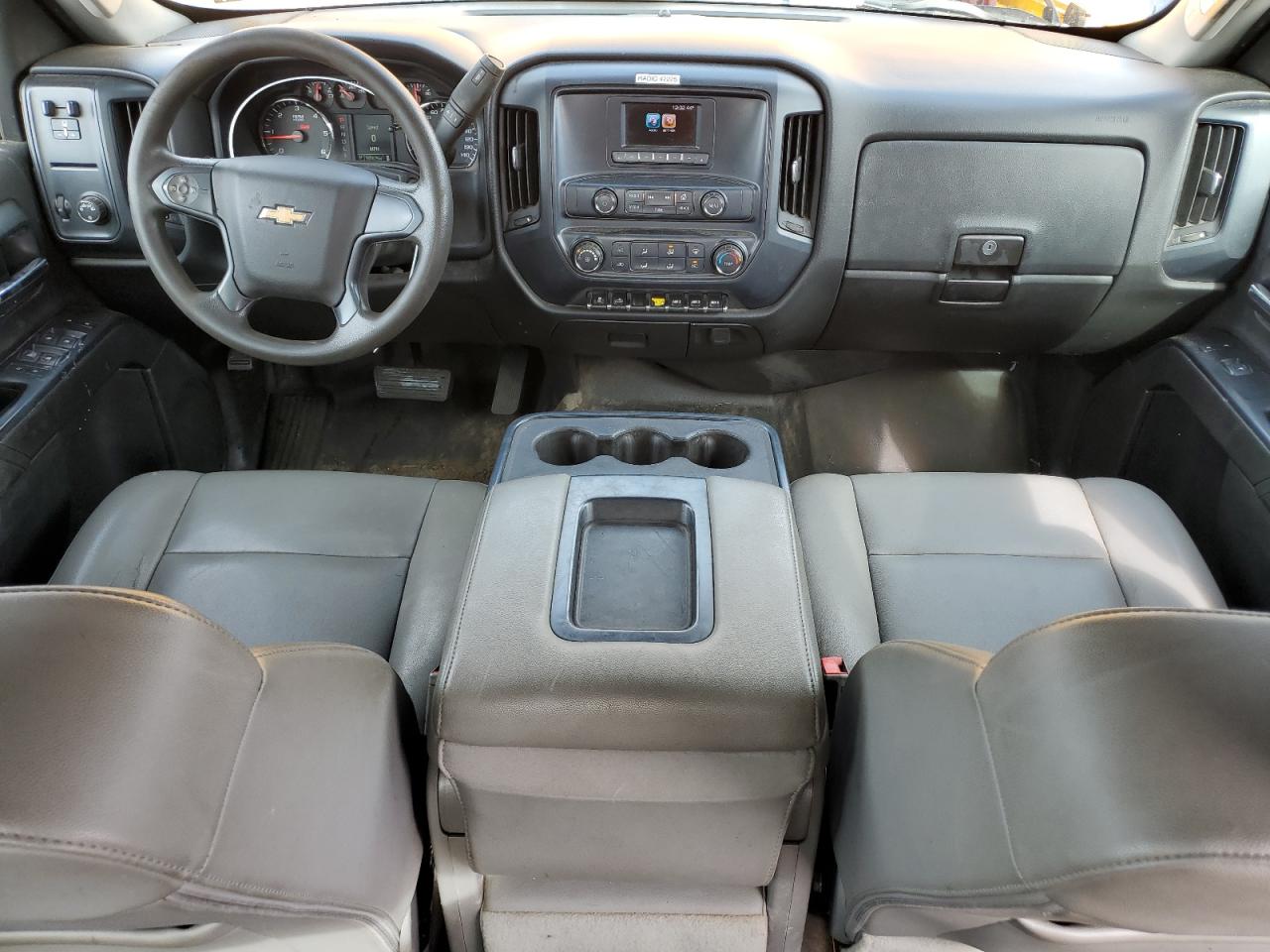 2017 Chevrolet Silverado VIN: 67598644 Lot: 46821455