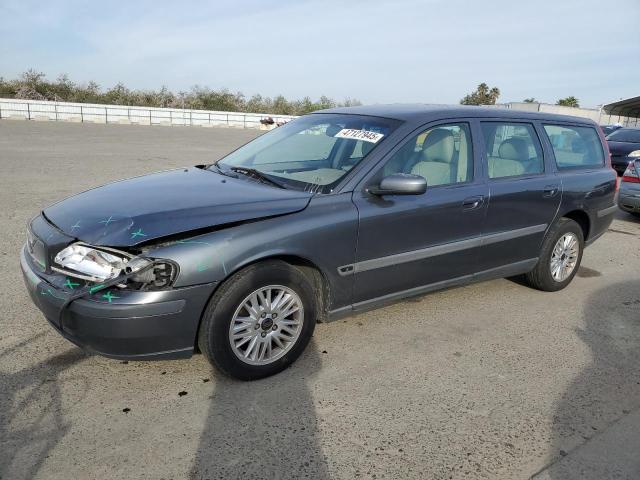 2004 Volvo V70 