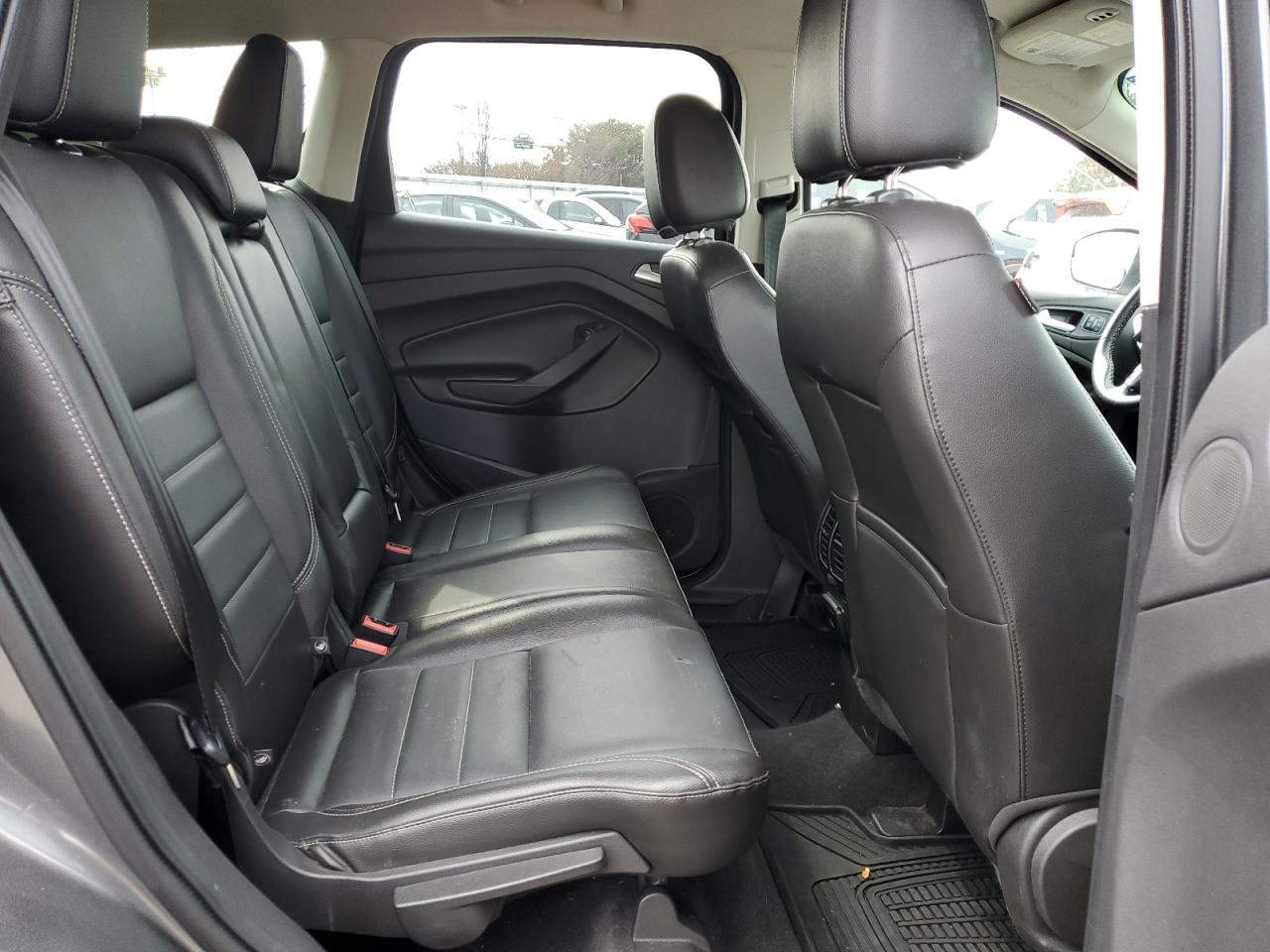 2014 Ford Escape - Image 11