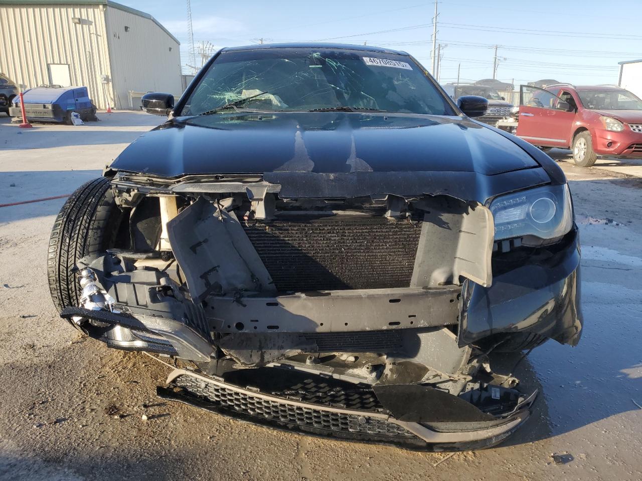 2016 Chrysler 300 - Image 5