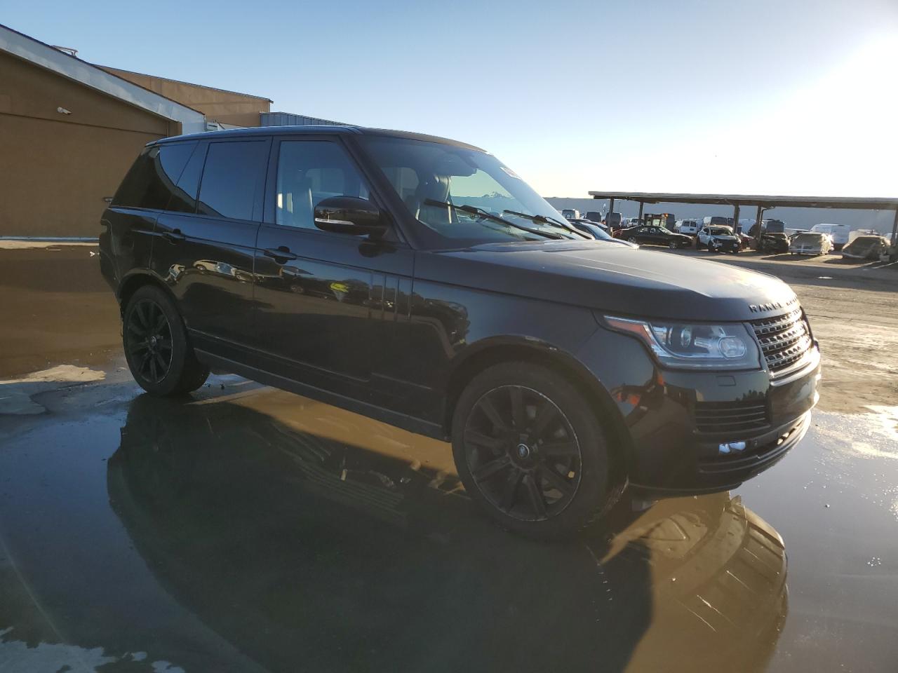 2015 Land Rover Range Rover - Image 4