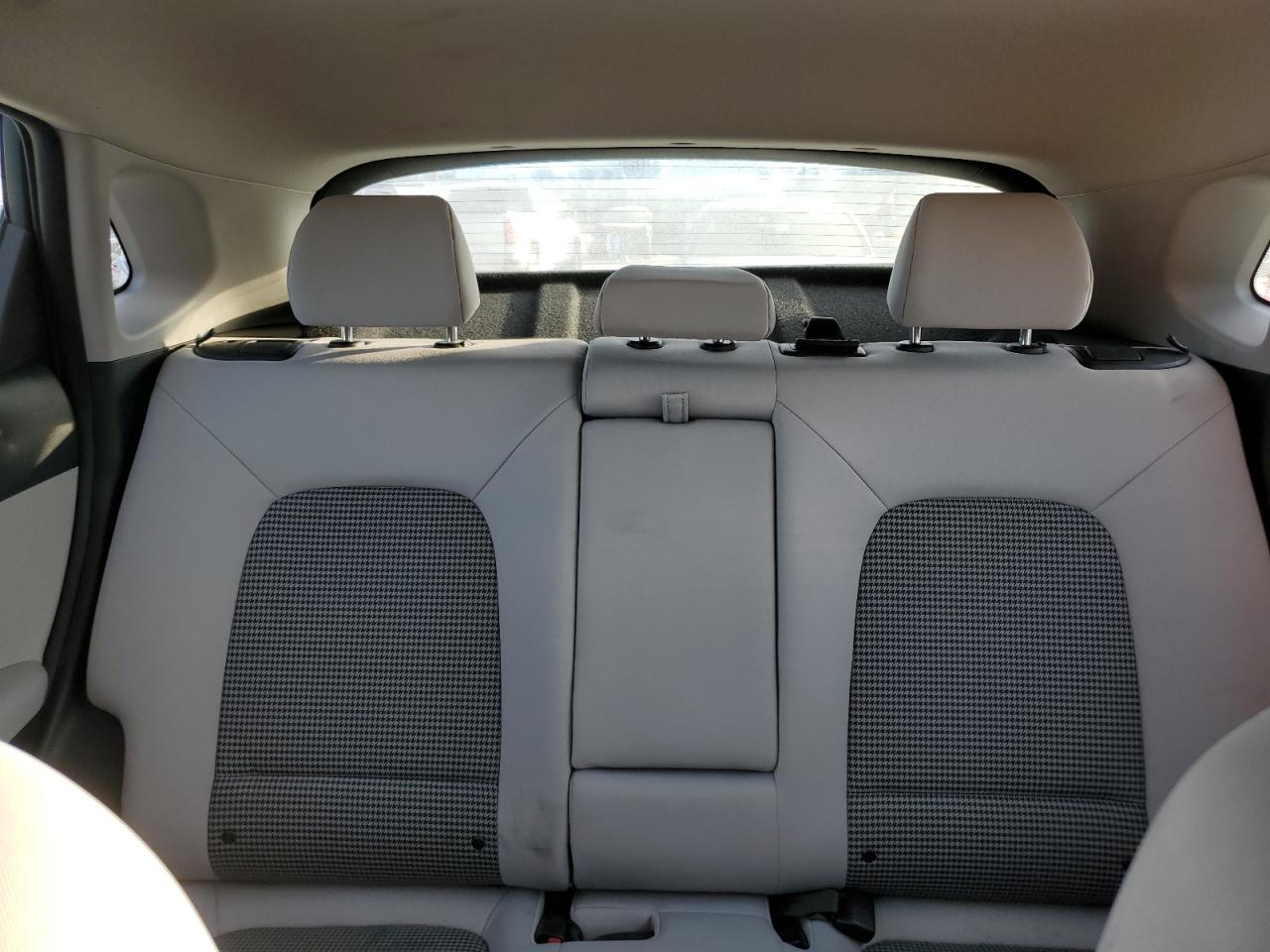 2022 Hyundai Kona - Image 10