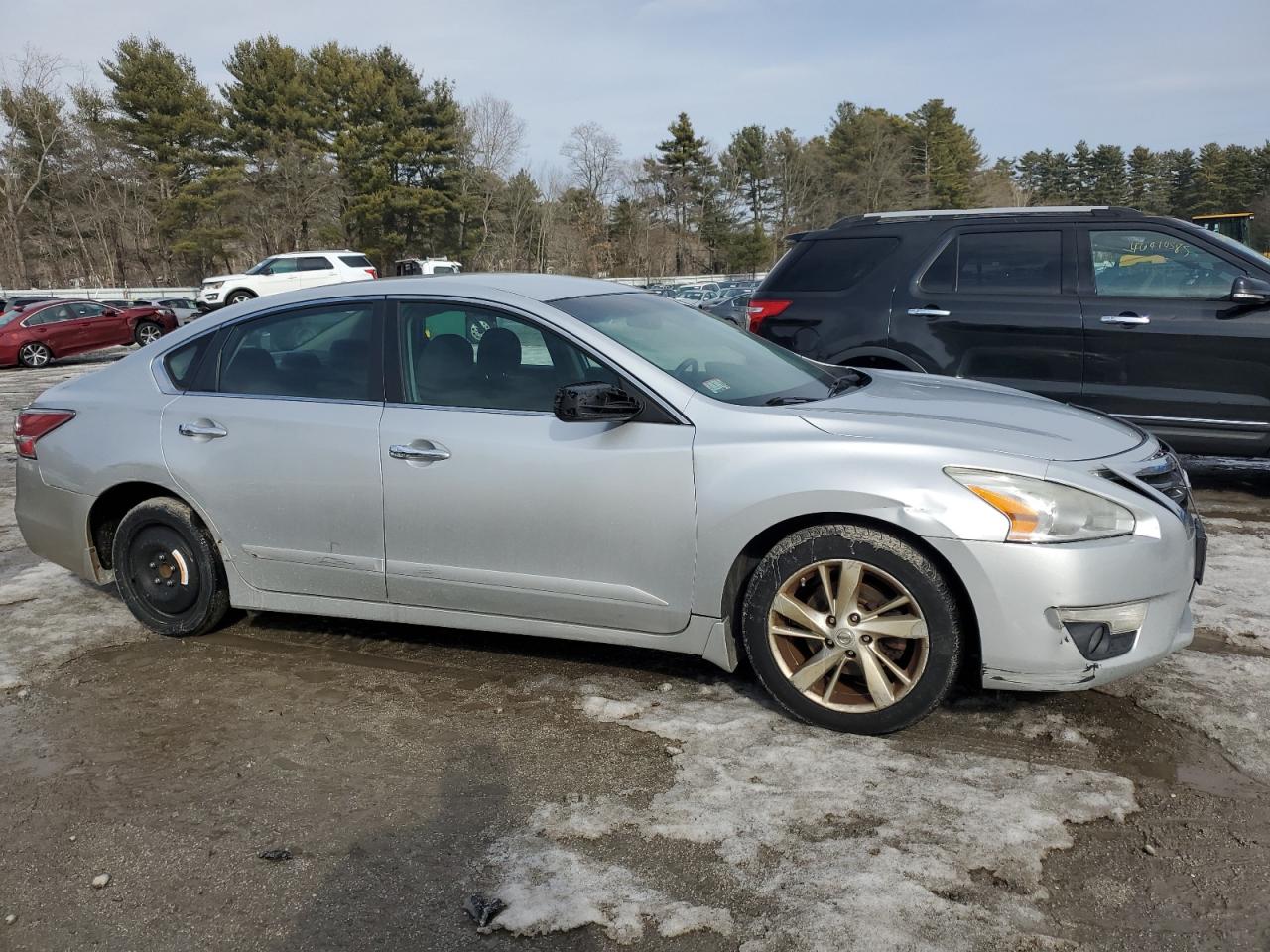2015 Nissan Altima - Image 4