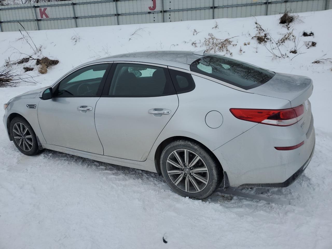 2019 Kia Optima - Image 2