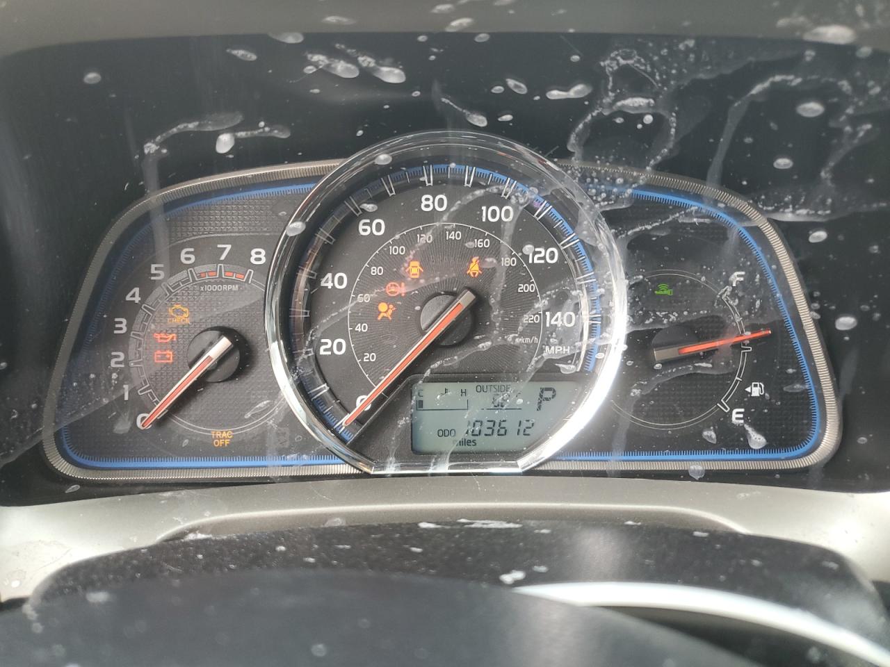 2015 Toyota RAV 4 - Image 9