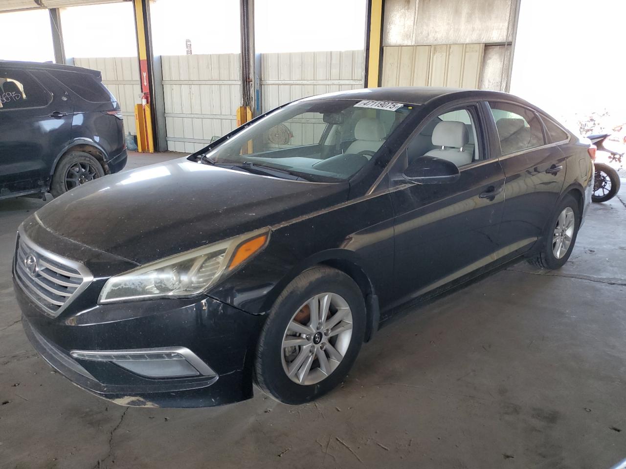 2015 Hyundai Sonata - Image 1