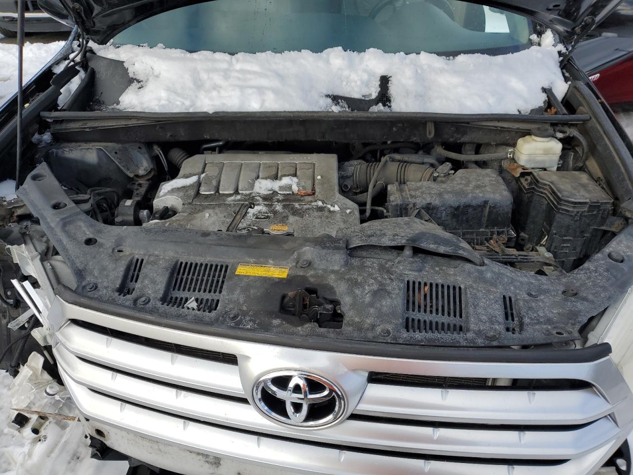 2013 Toyota Highlander - Image 12