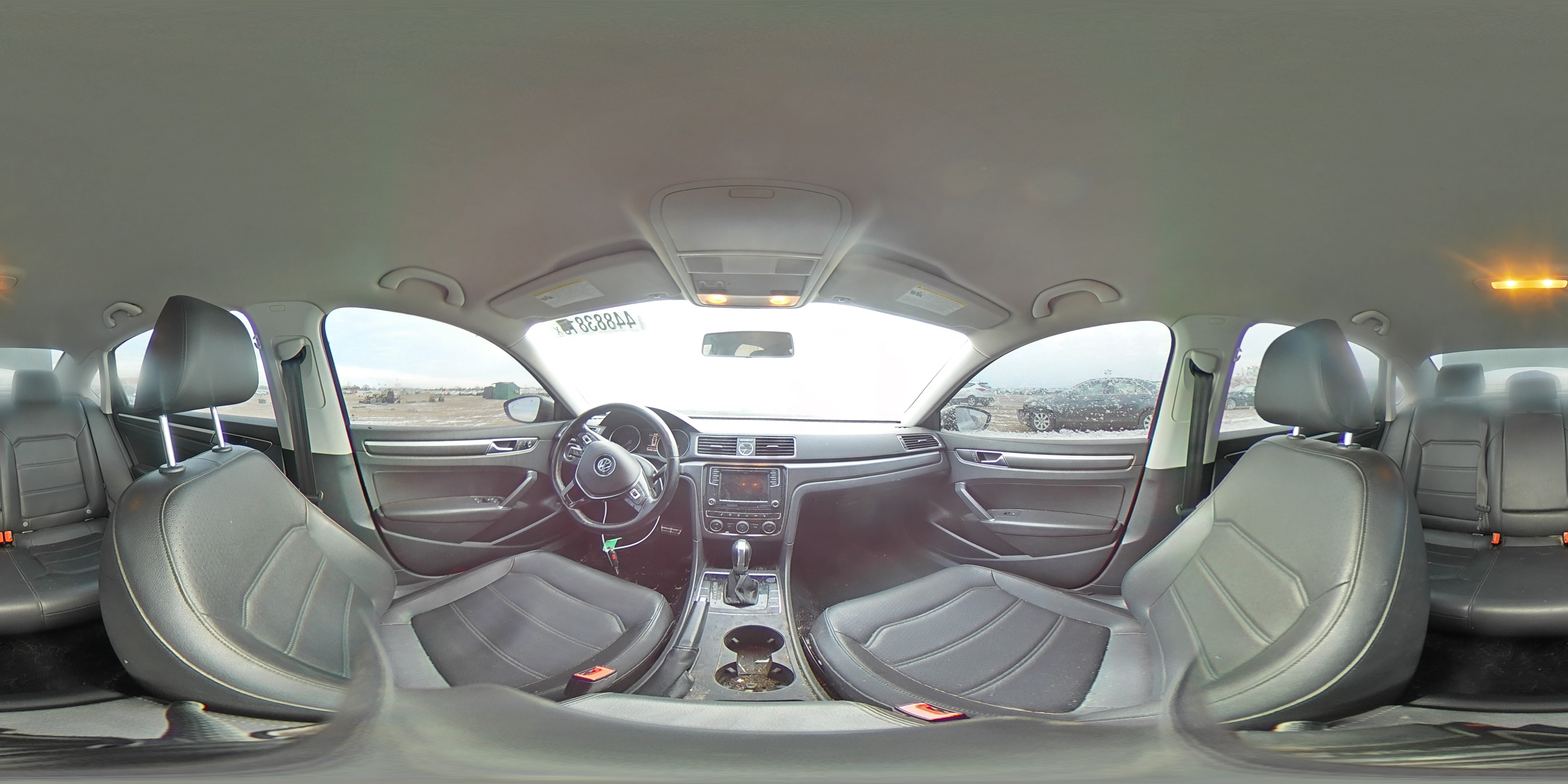 2017 Volkswagen Passat - Image 12