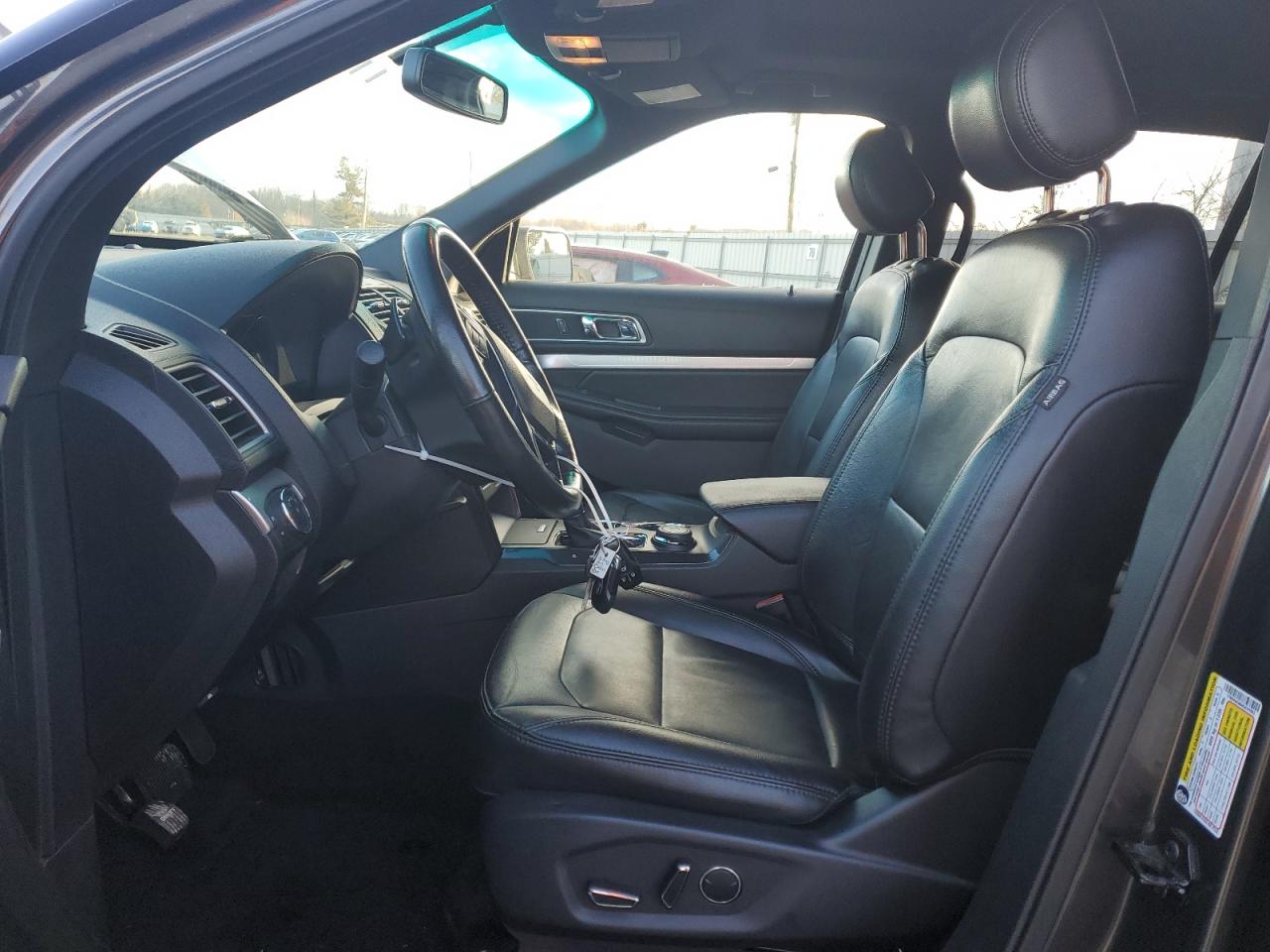 2017 Ford Explorer - Image 7